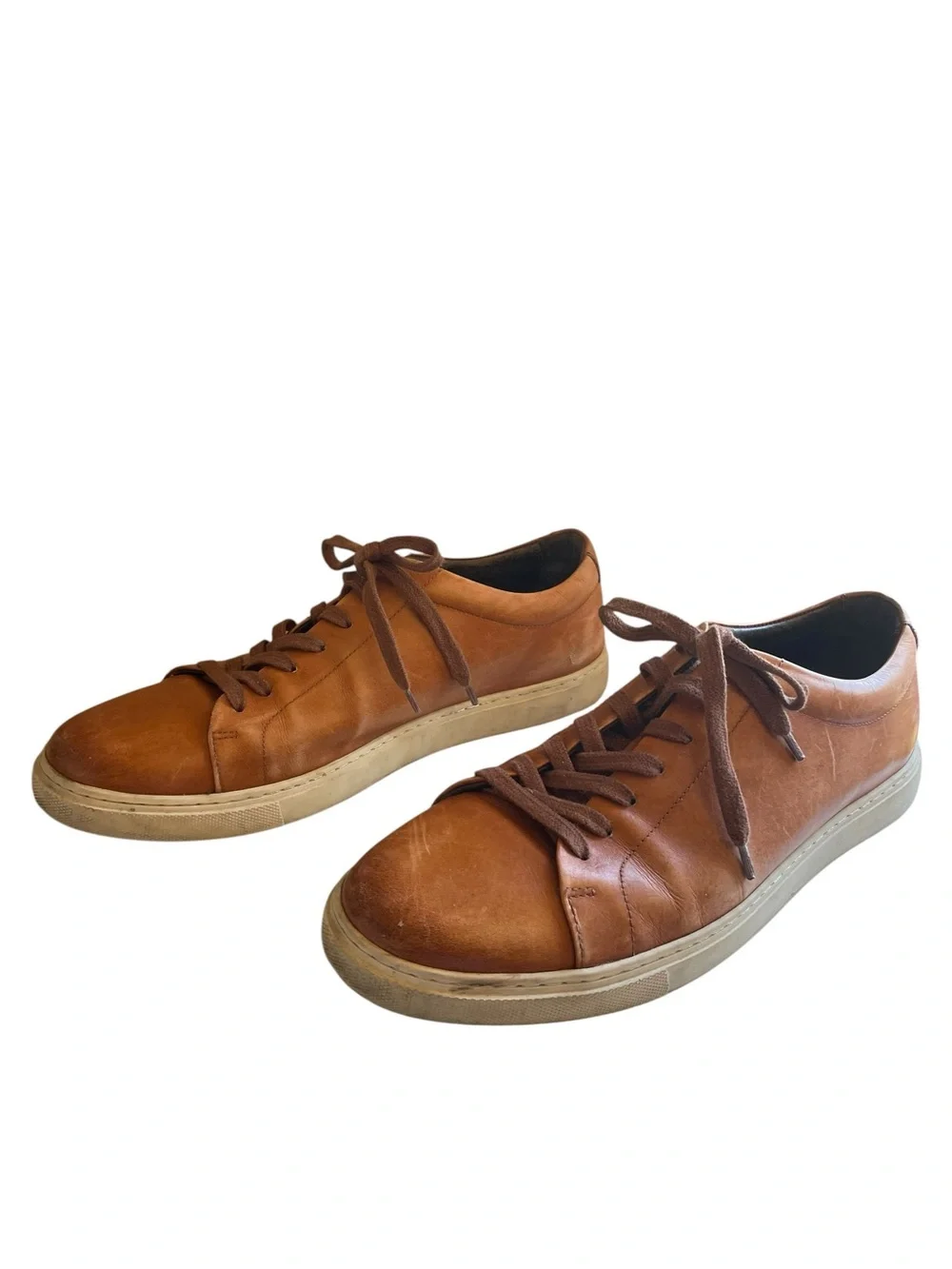 Allen Edmonds low top